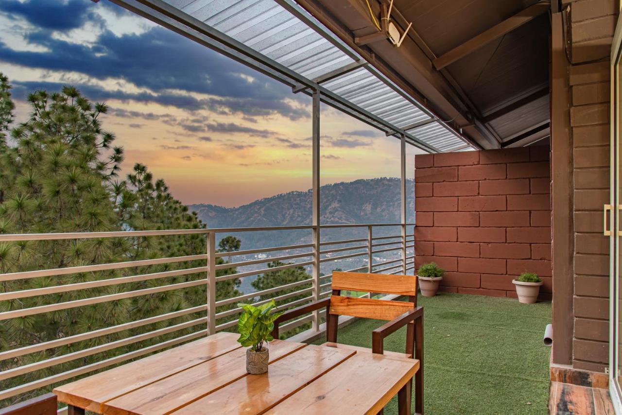 Bed and Breakfast Hillcrest Heights Kasauli Exterior foto