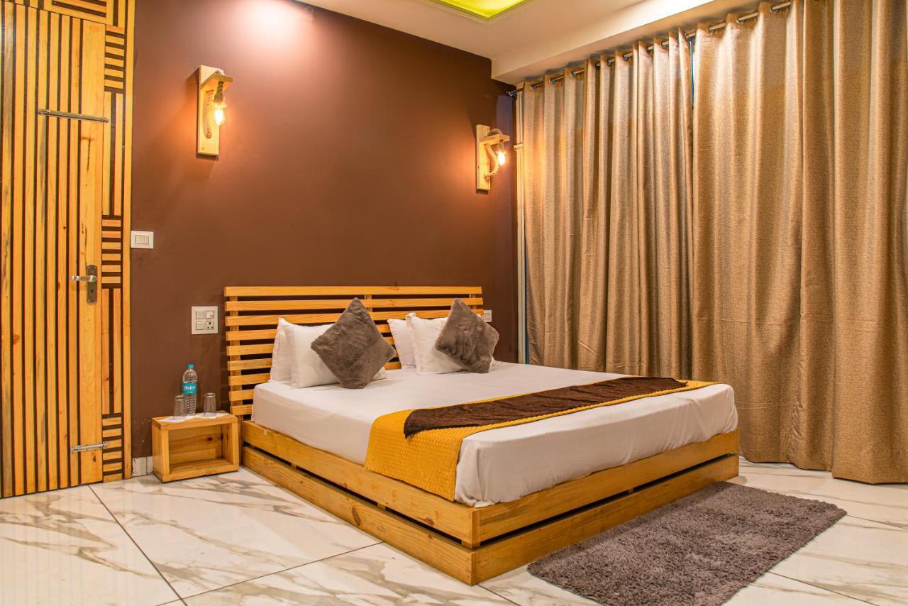 Bed and Breakfast Hillcrest Heights Kasauli Exterior foto