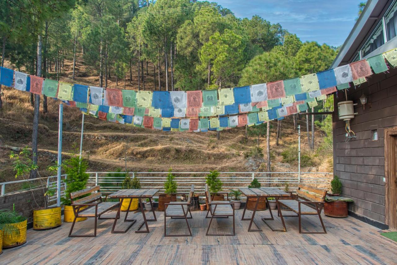 Bed and Breakfast Hillcrest Heights Kasauli Exterior foto