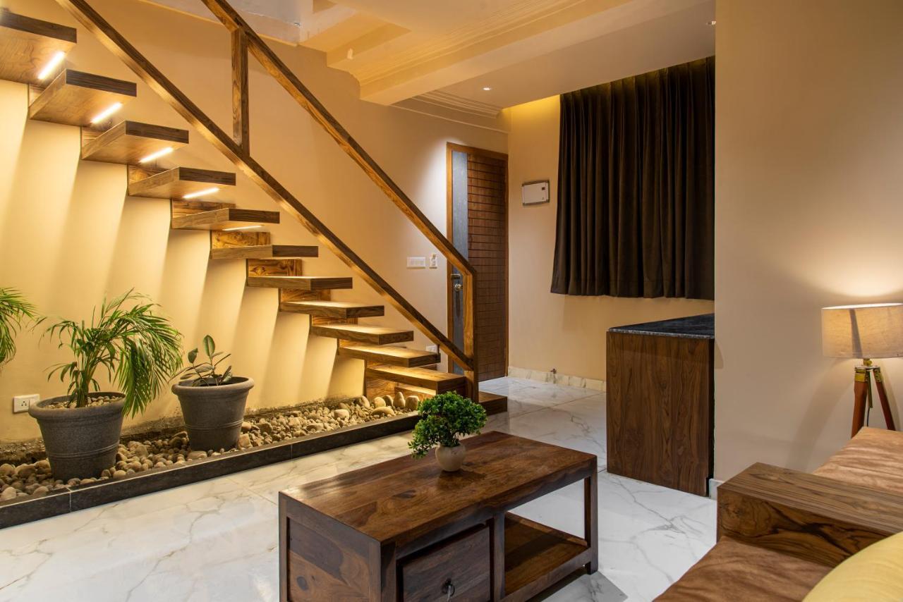 Bed and Breakfast Hillcrest Heights Kasauli Exterior foto
